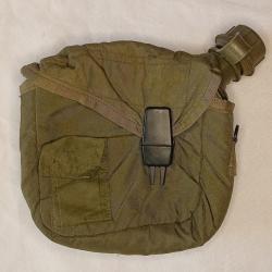 Bidon US Army grand model 1.9l guerre Vietnam 1968