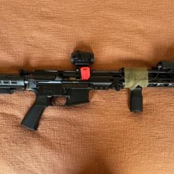 PACK COMPLET - Carabine AR15 PERUN ARMS 12.5'' cal 223 Rem + Accessoires.